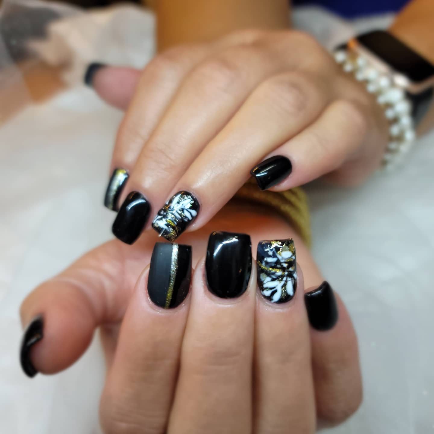 Yobejon nail design